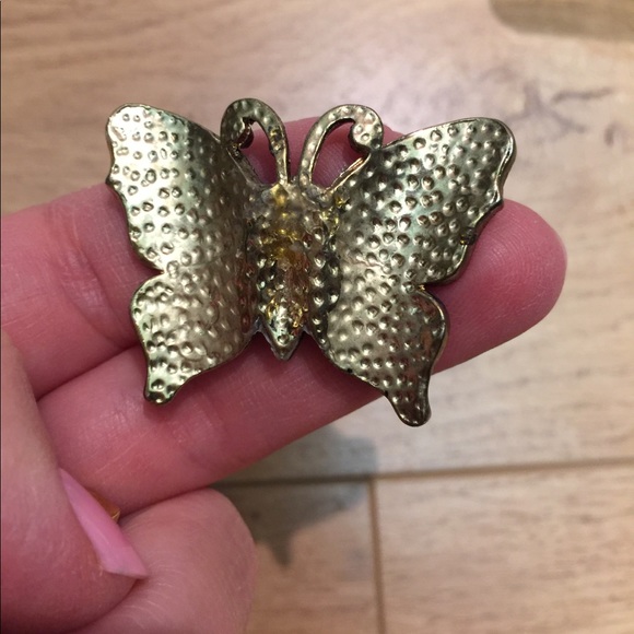 Bronze butterfly pendant - Picture 2 of 2